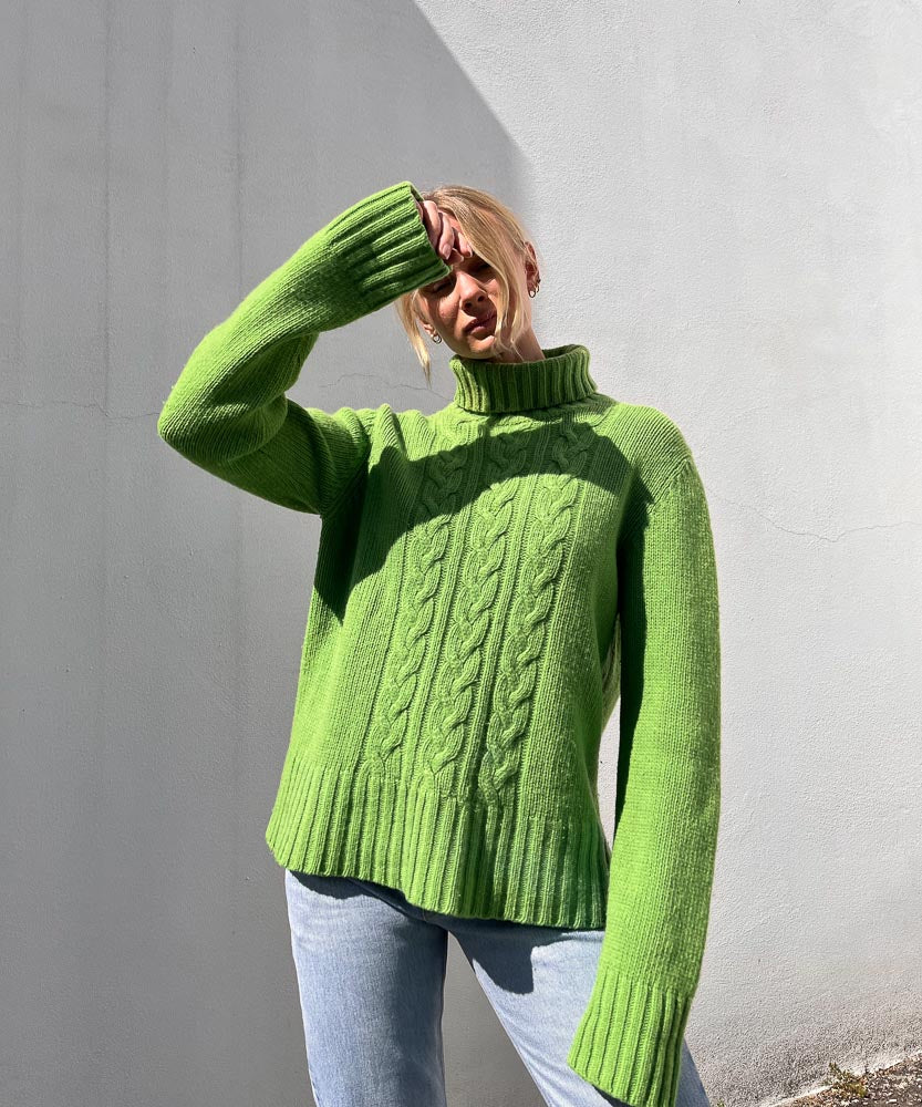 90'S LIME CABLE KNIT ROLL NECK JUMPER  (S-L)