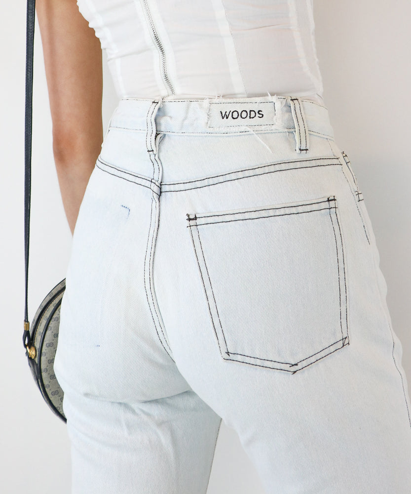 VIKTORIA AND WOODS LIGHT WASH JEANS (XS-S)